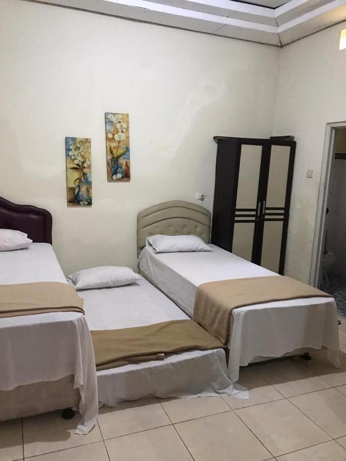 Villa & Guest House Batu Indah Εξωτερικό φωτογραφία